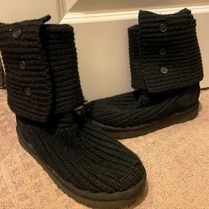 Knit Ugg Boots with Buttons